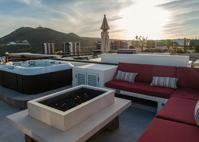 Quivira Golf Course 2 Bd Penthouse, Ocean View Cabo San Lucas