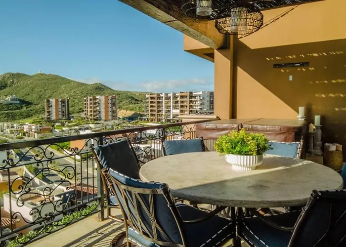 Quivira Golf Course 2 Bd Penthouse, Ocean View Cabo San Lucas